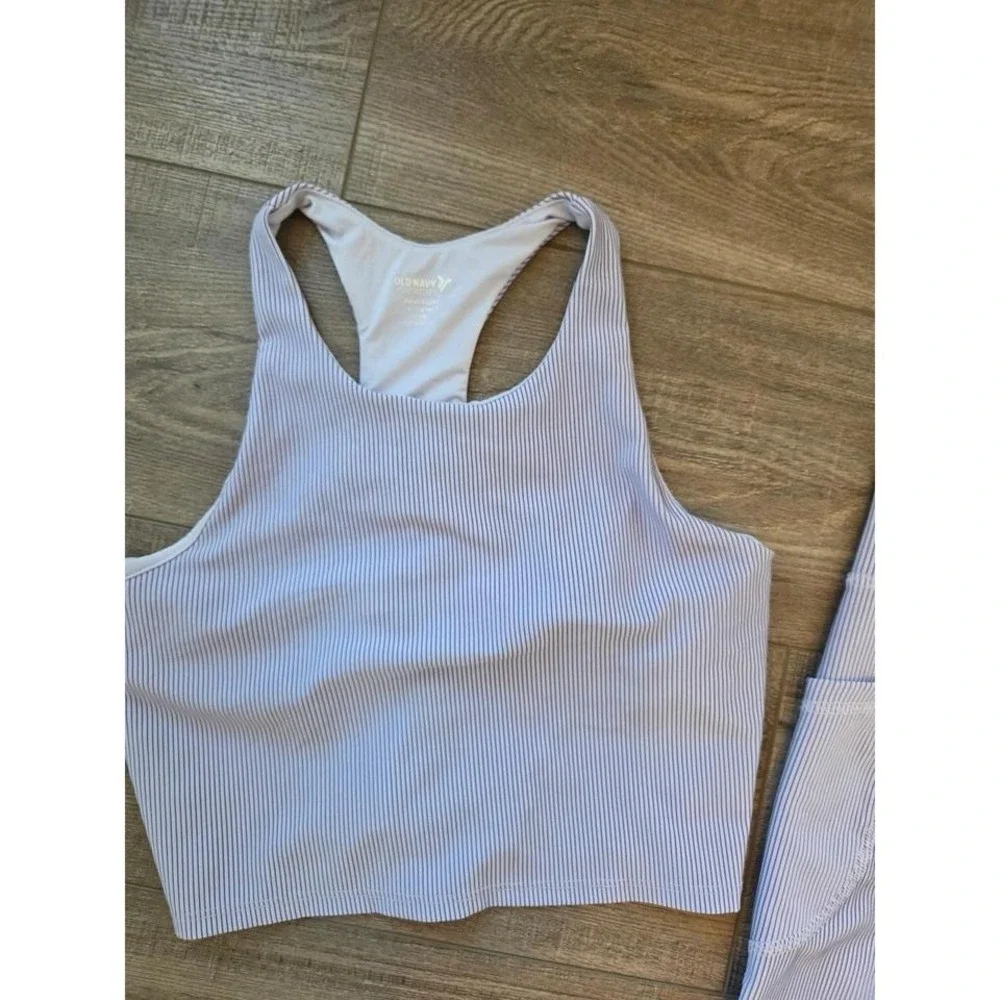 Old‎ navy girls athletic outfit size 14-16